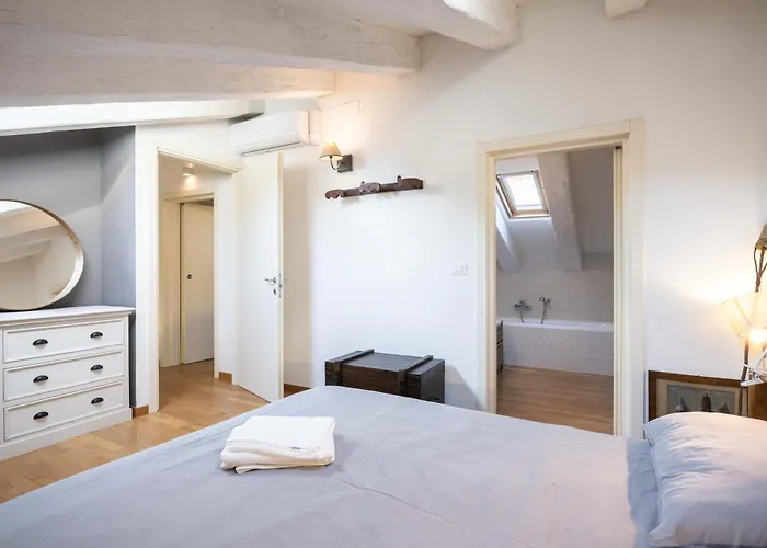 Apartmán Flat Unipol Arena