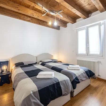 Διαμέρισμα Flat Unipol Arena *