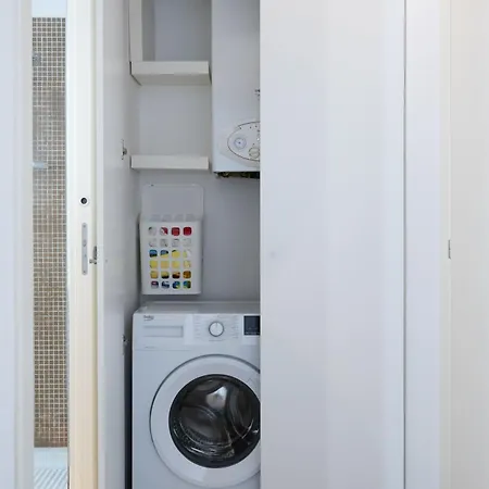 Apartment Flat Unipol Arena