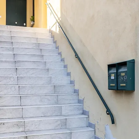 Flat Unipol Arena Διαμέρισμα *