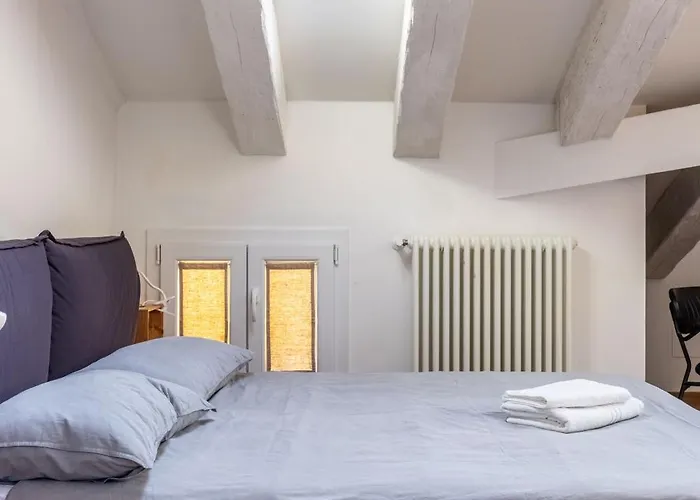 Flat Unipol Arena Apartamento